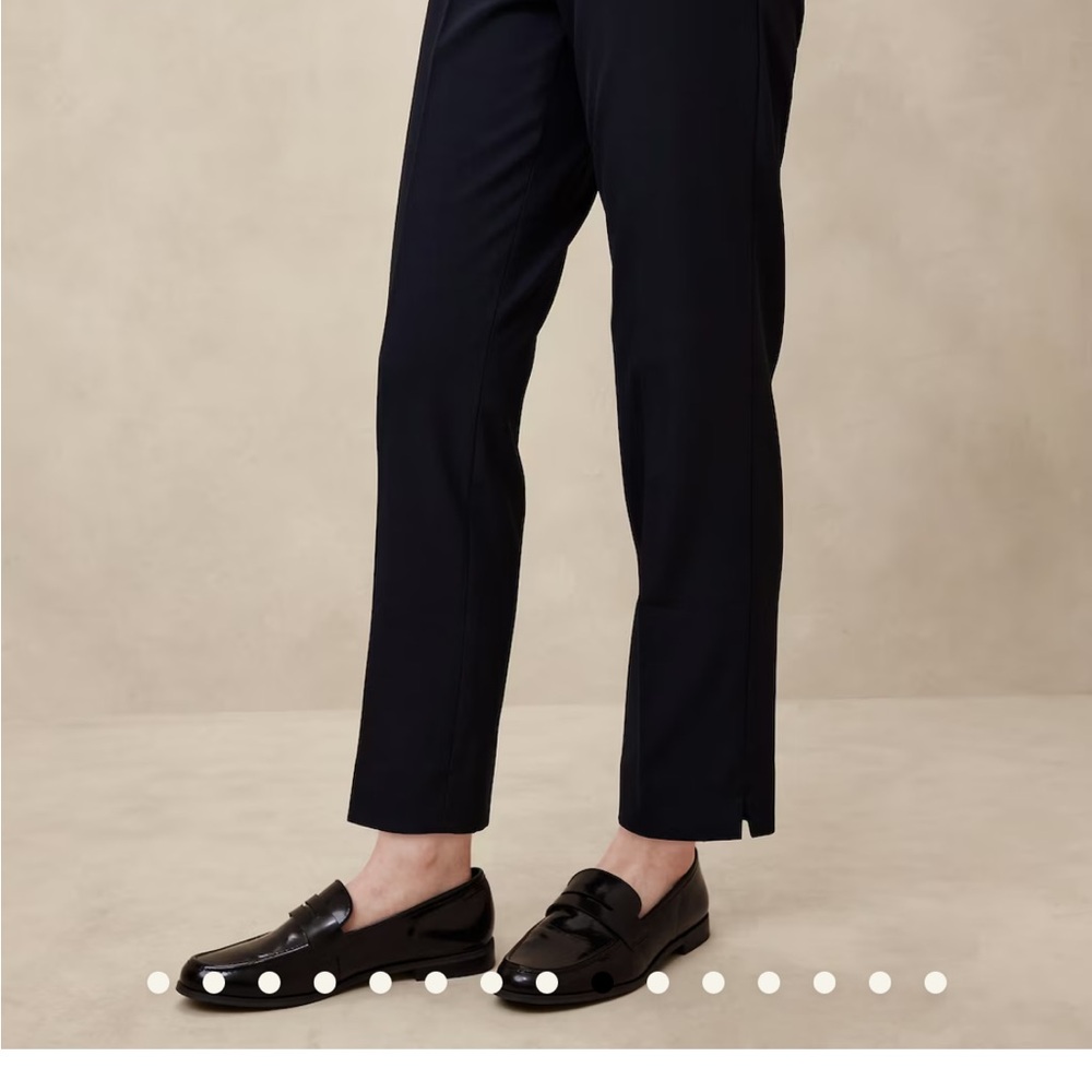 Hayden Tapered Pant in Dark Gray - Picture 4 of 6